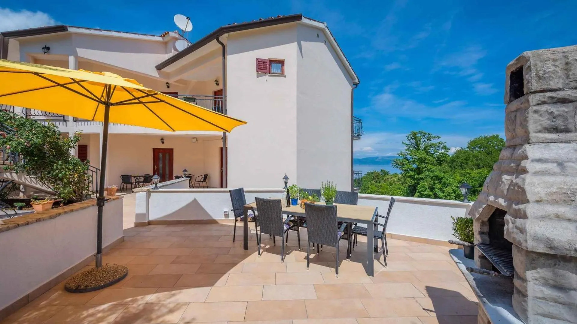Apartment Drenje 3 Croatia
