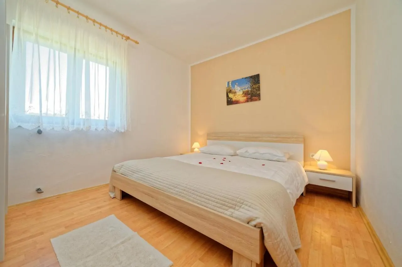 Apartment Drenje 3 0*, Drenje (Istria)